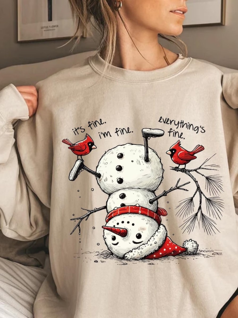Sand Snowman & Red Cardinal Graphic Crewneck Sweatshirt